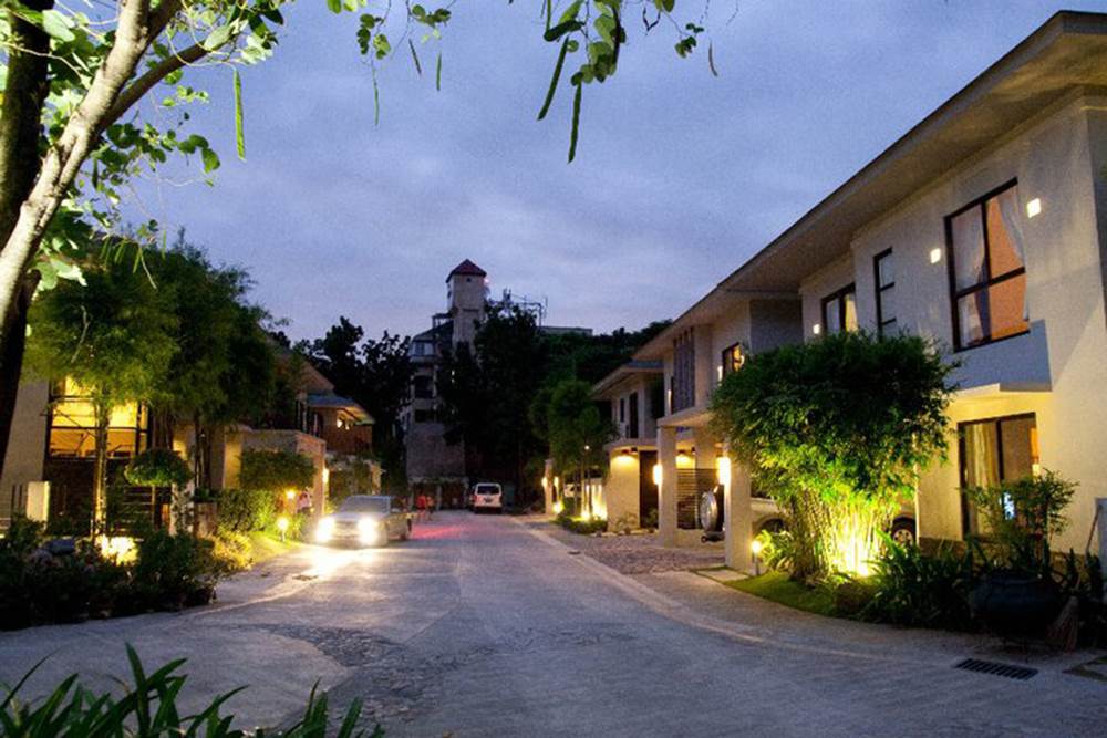 PANORAMA Single Detached Villa House for Sale at Banawa